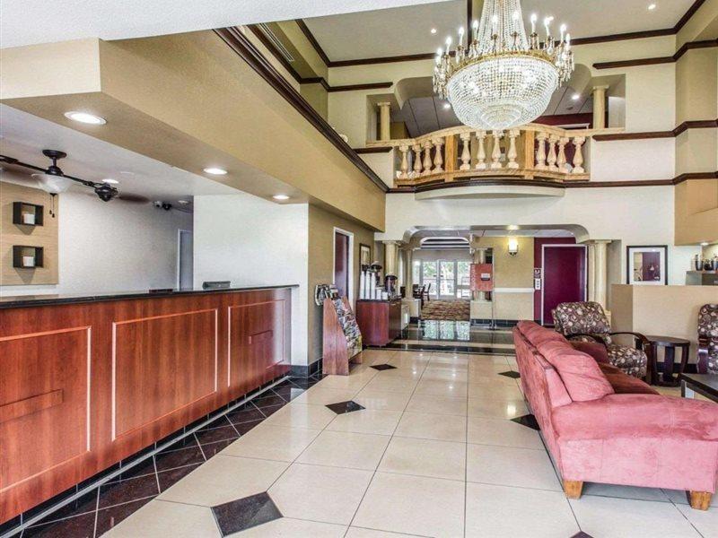Comfort Suites Bakersfield Ngoại thất bức ảnh