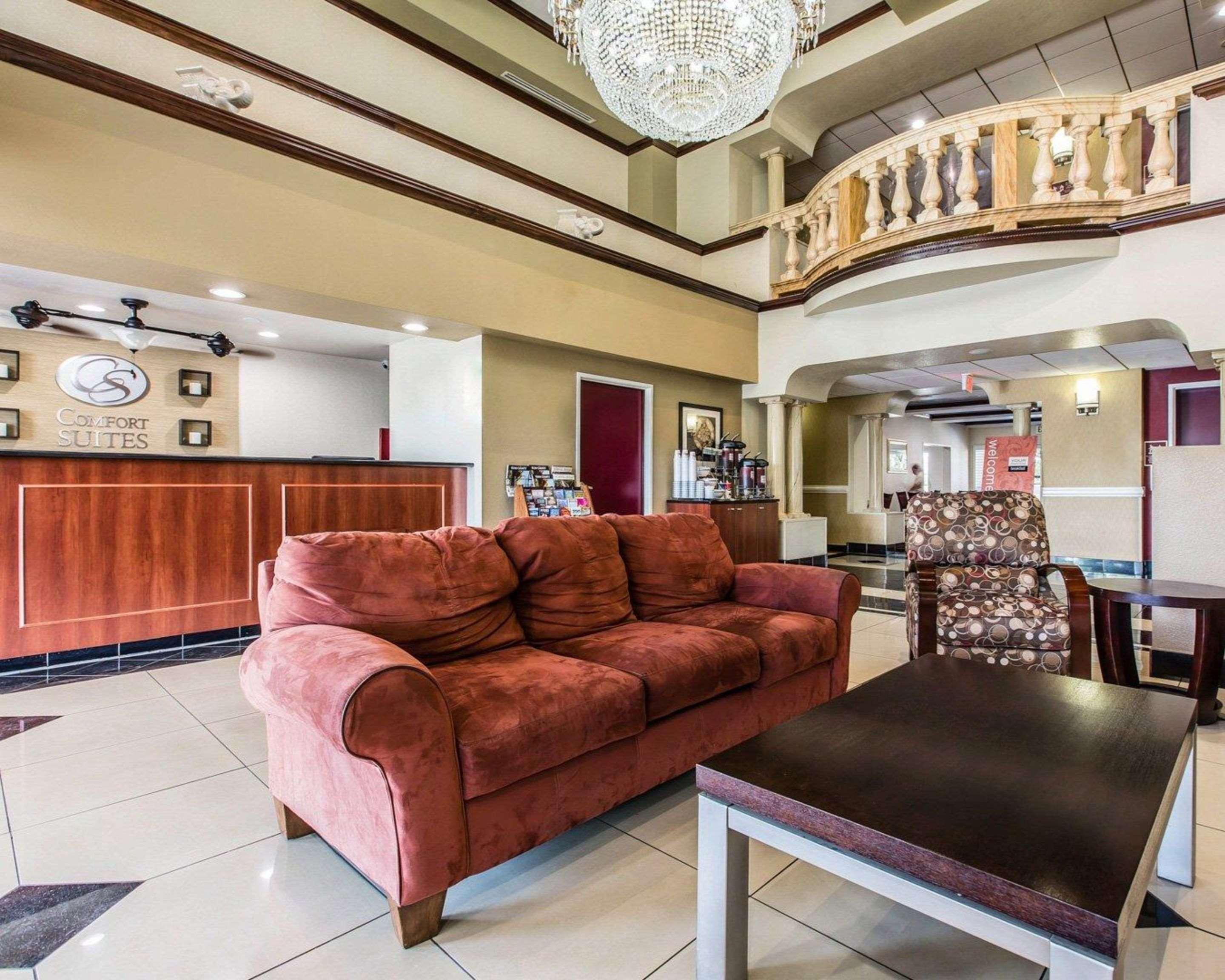 Comfort Suites Bakersfield Ngoại thất bức ảnh