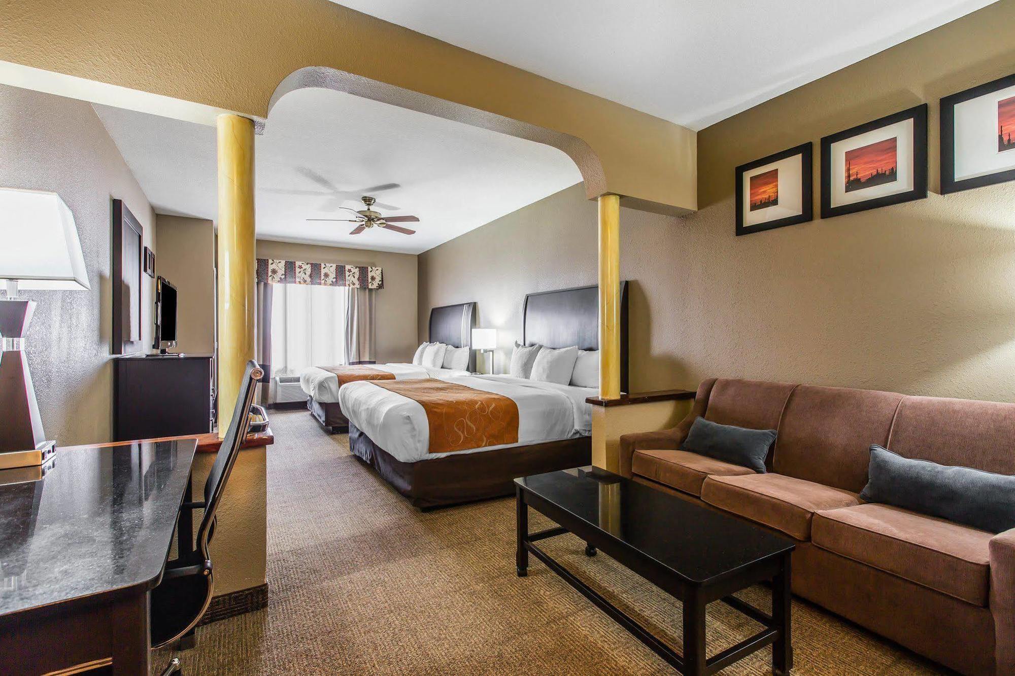 Comfort Suites Bakersfield Ngoại thất bức ảnh